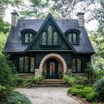 44 Enchanting Dark Cottagecore Houses with Whimsical Charm