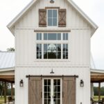 22 Stunning White Barn Houses for Your Pinterest Inspiration